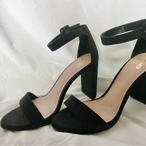 Mix No. 6 Black Block Heel Sandals